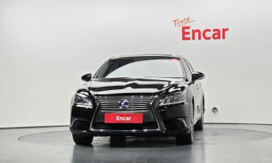 LS600hL