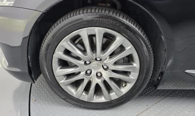 LS600hL