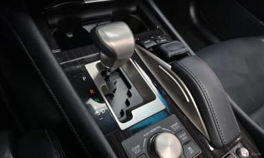LS600hL