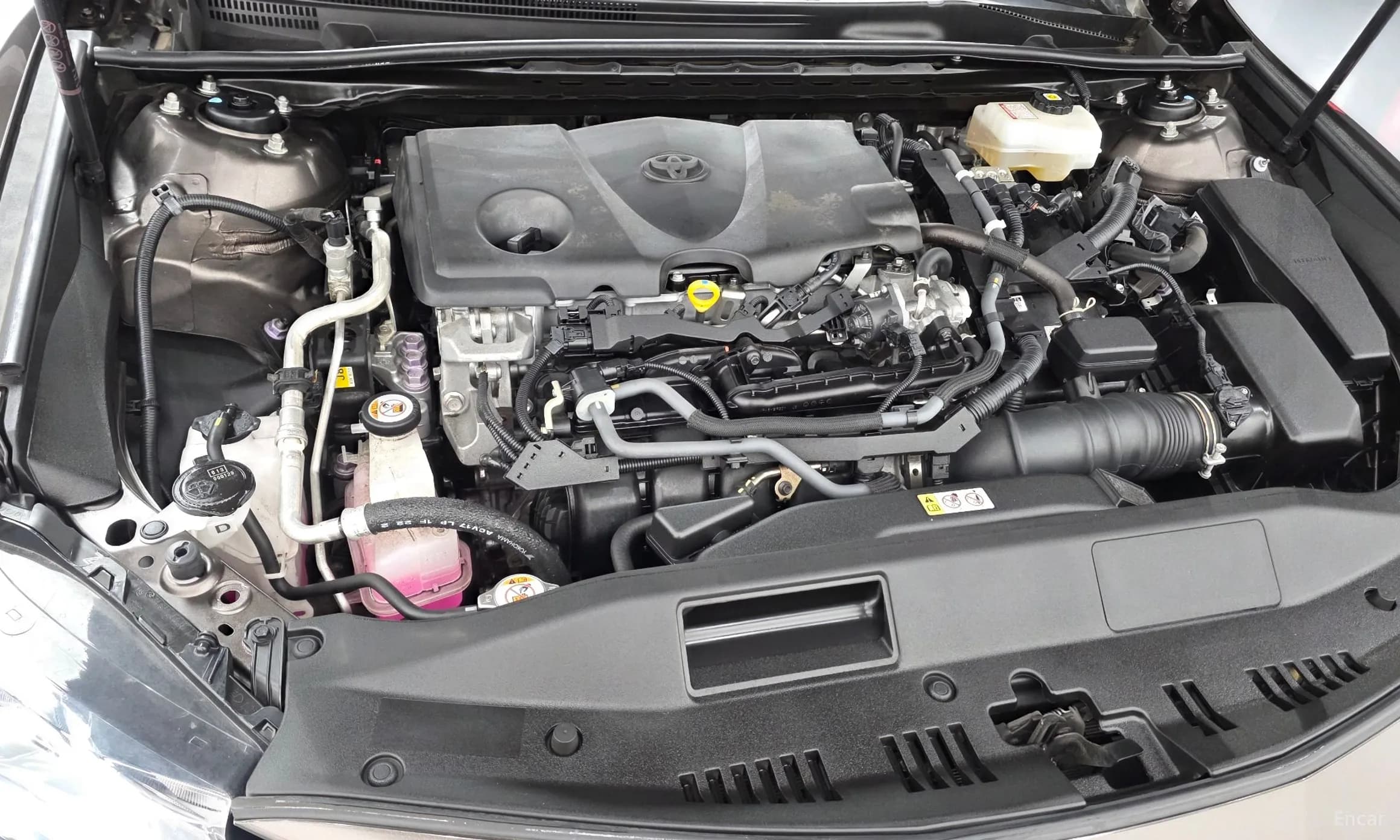 Camry (XV70)