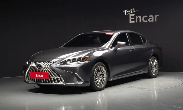 ES300h 7th Generation