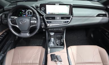 ES300h 7th Generation