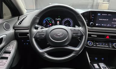 Sonata Hybrid (DN8)