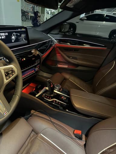 5 Series (G30)
