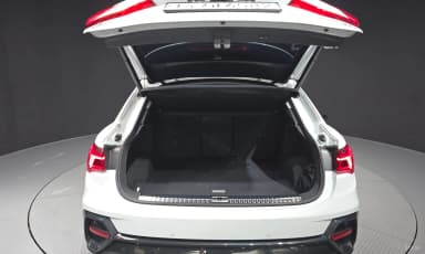 Q3 (F3)
