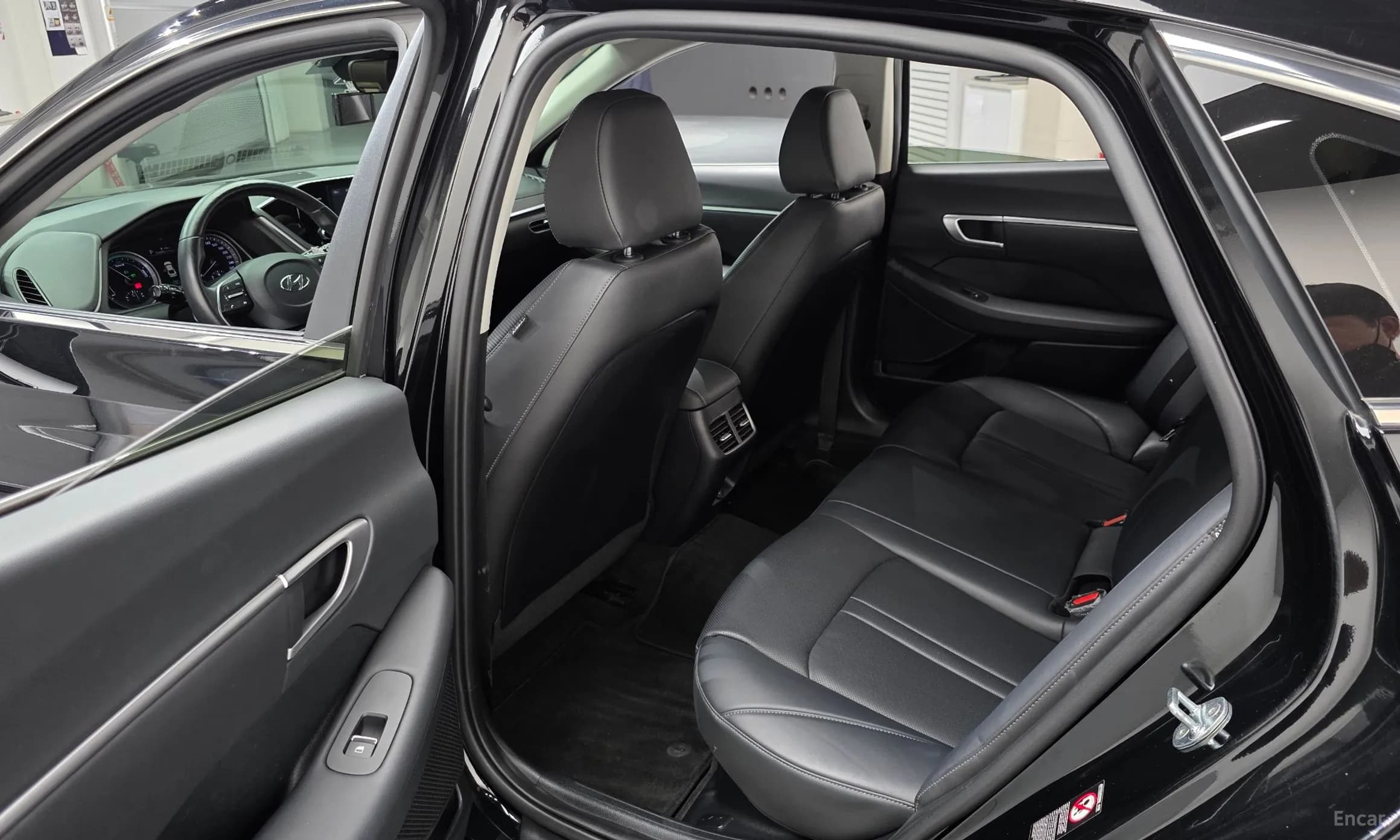 Sonata Hybrid (DN8)