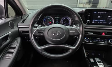 Sonata Hybrid (DN8)