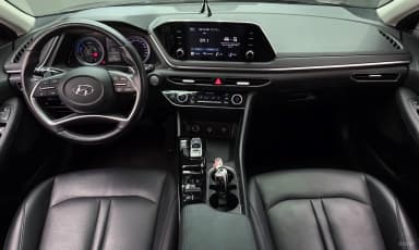 Sonata Hybrid (DN8)