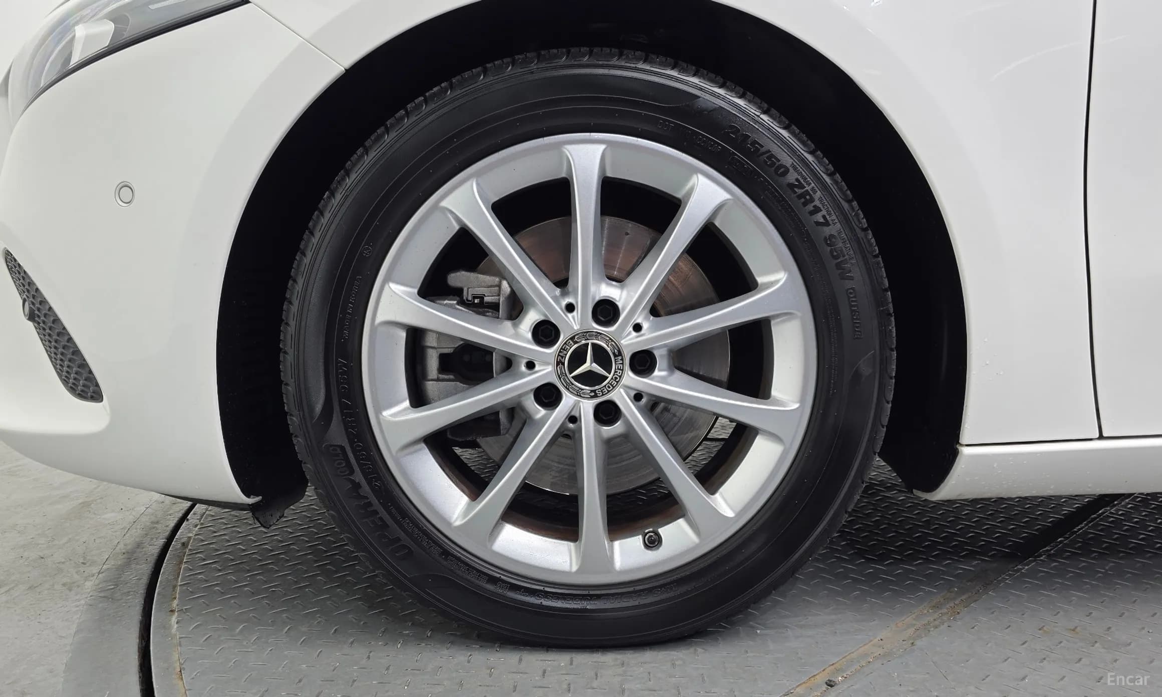 A-Class W177