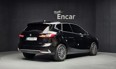 2 Series Active Tourer (U06)