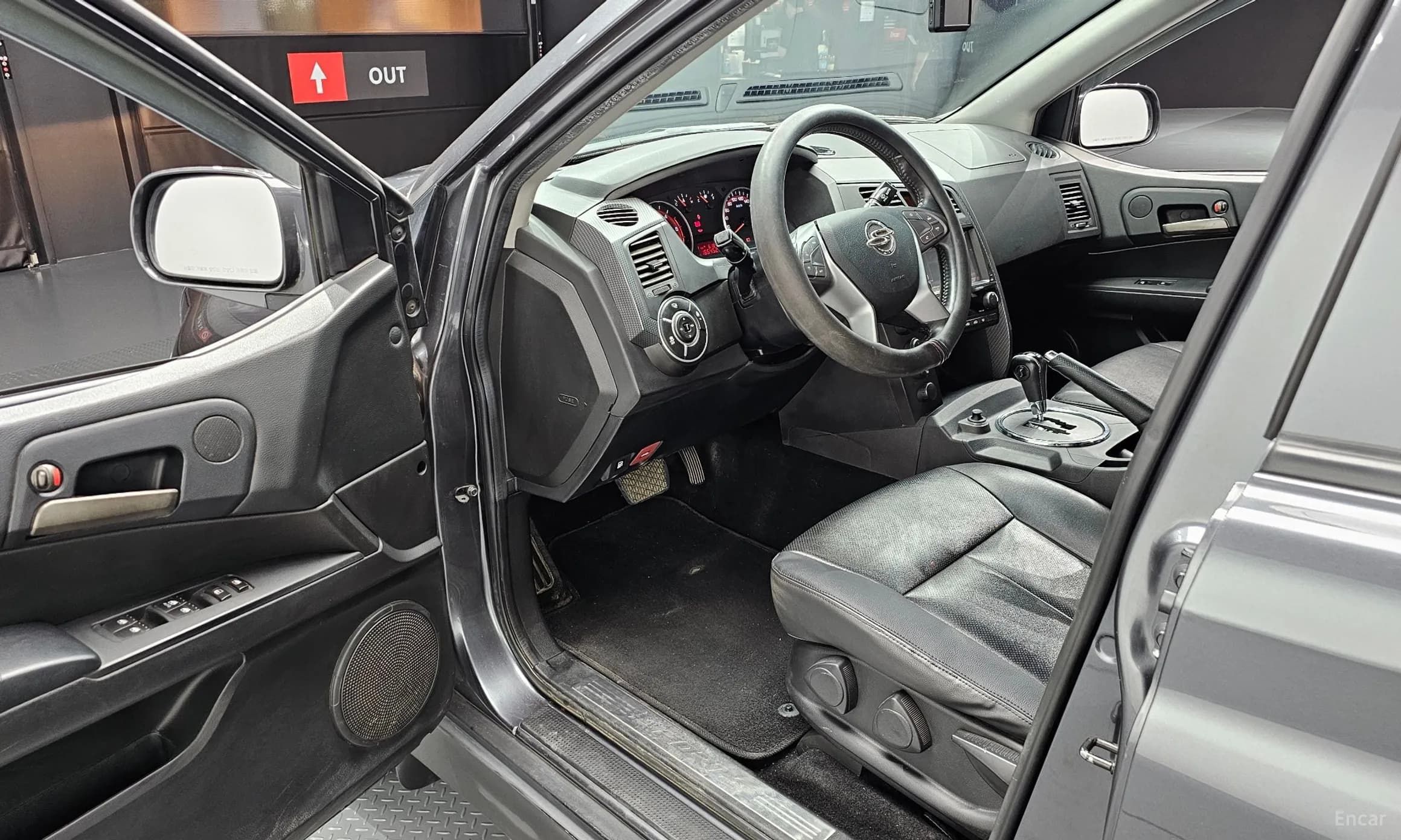 Korando Sports