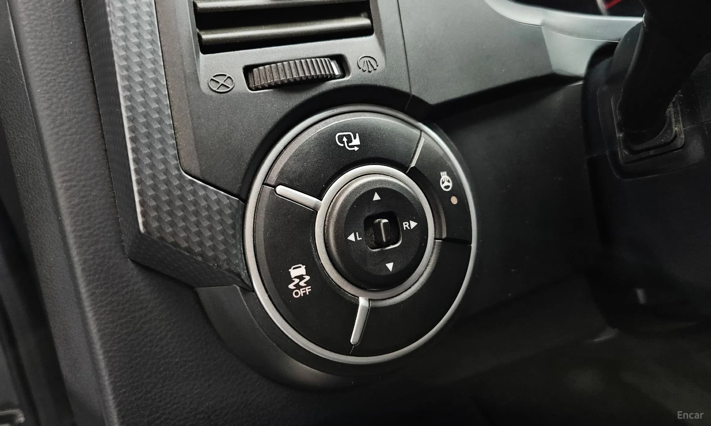 Korando Sports