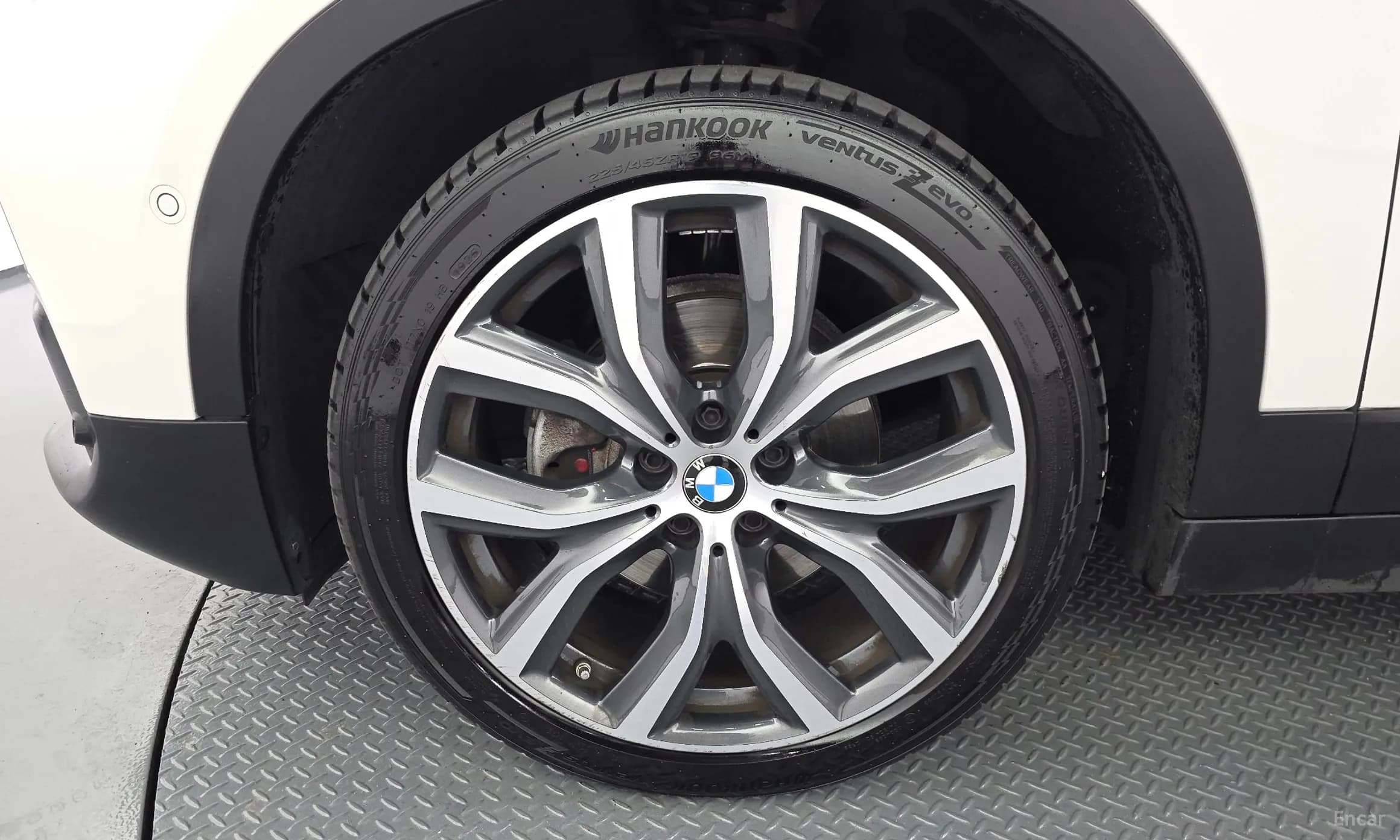 X2 (F39)