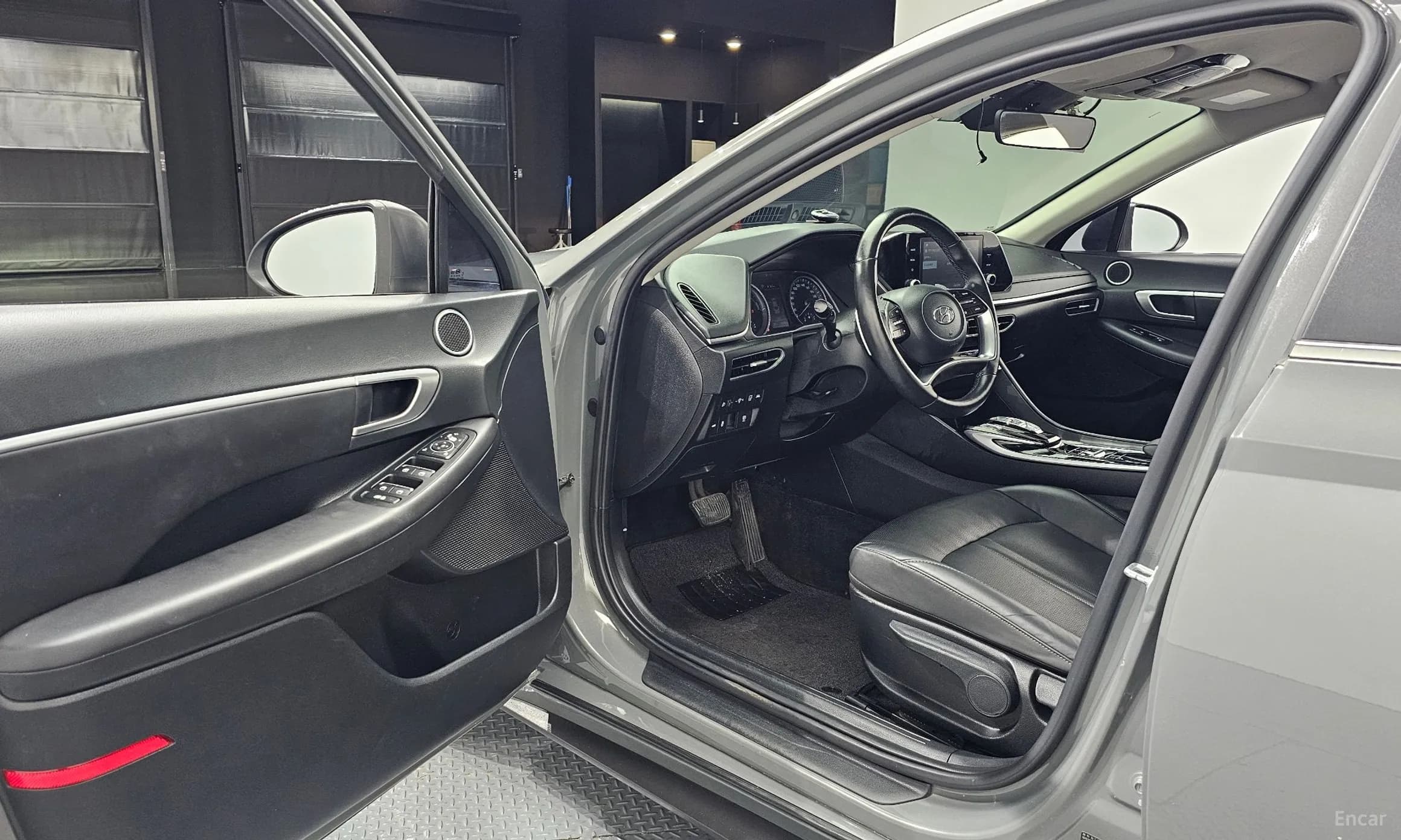 Sonata Hybrid (DN8)