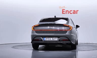 Sonata Hybrid (DN8)