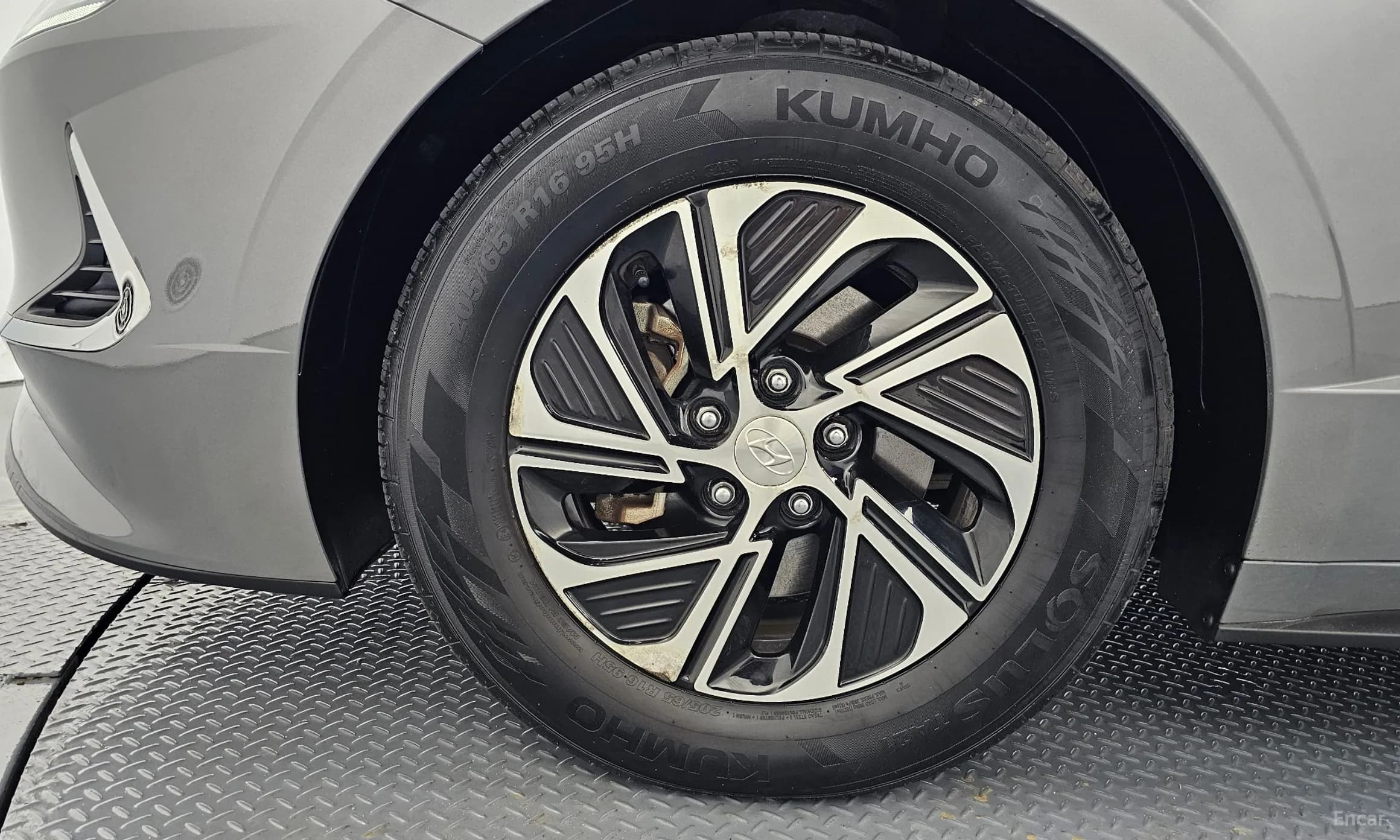 Sonata Hybrid (DN8)