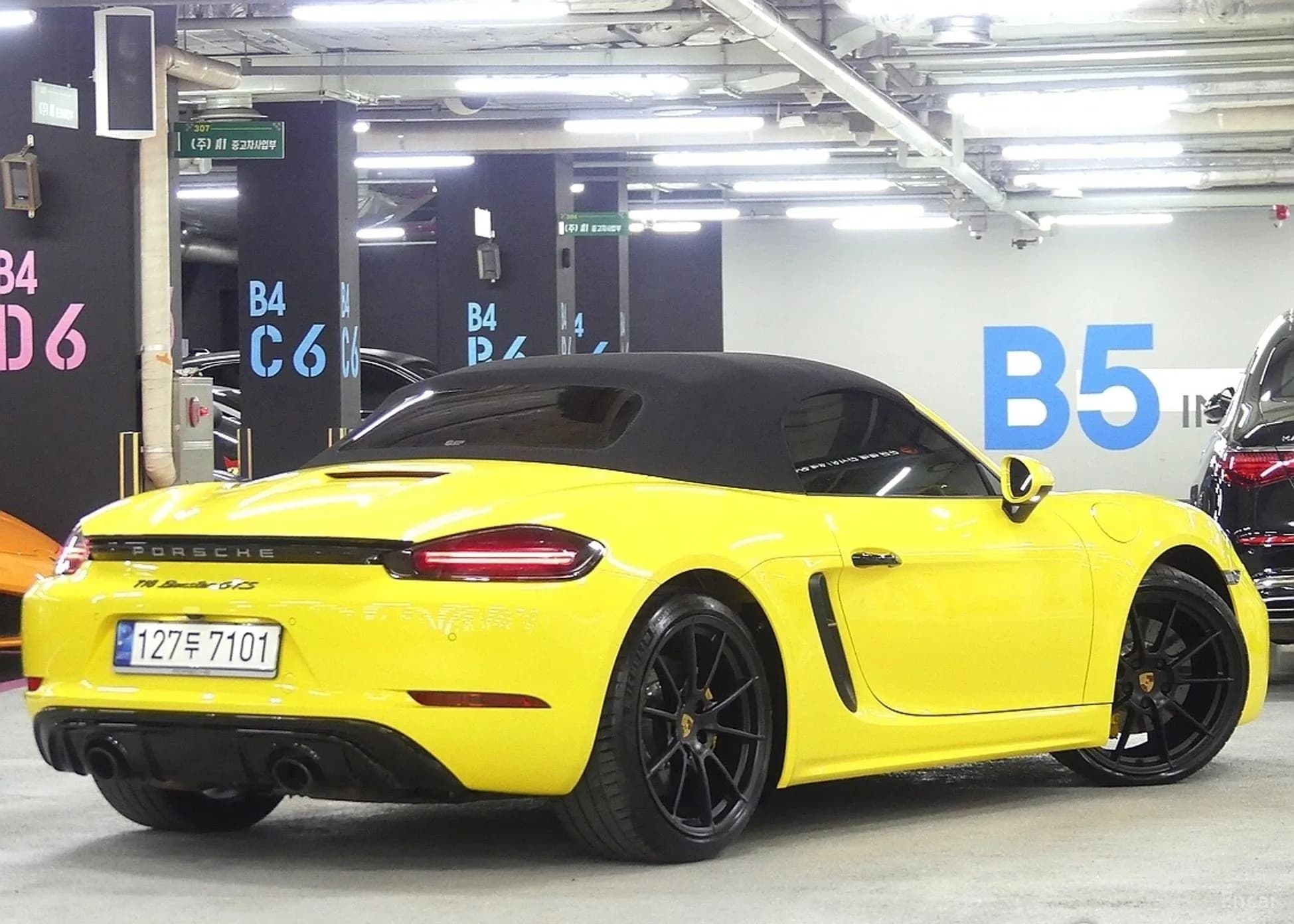 718 Boxster