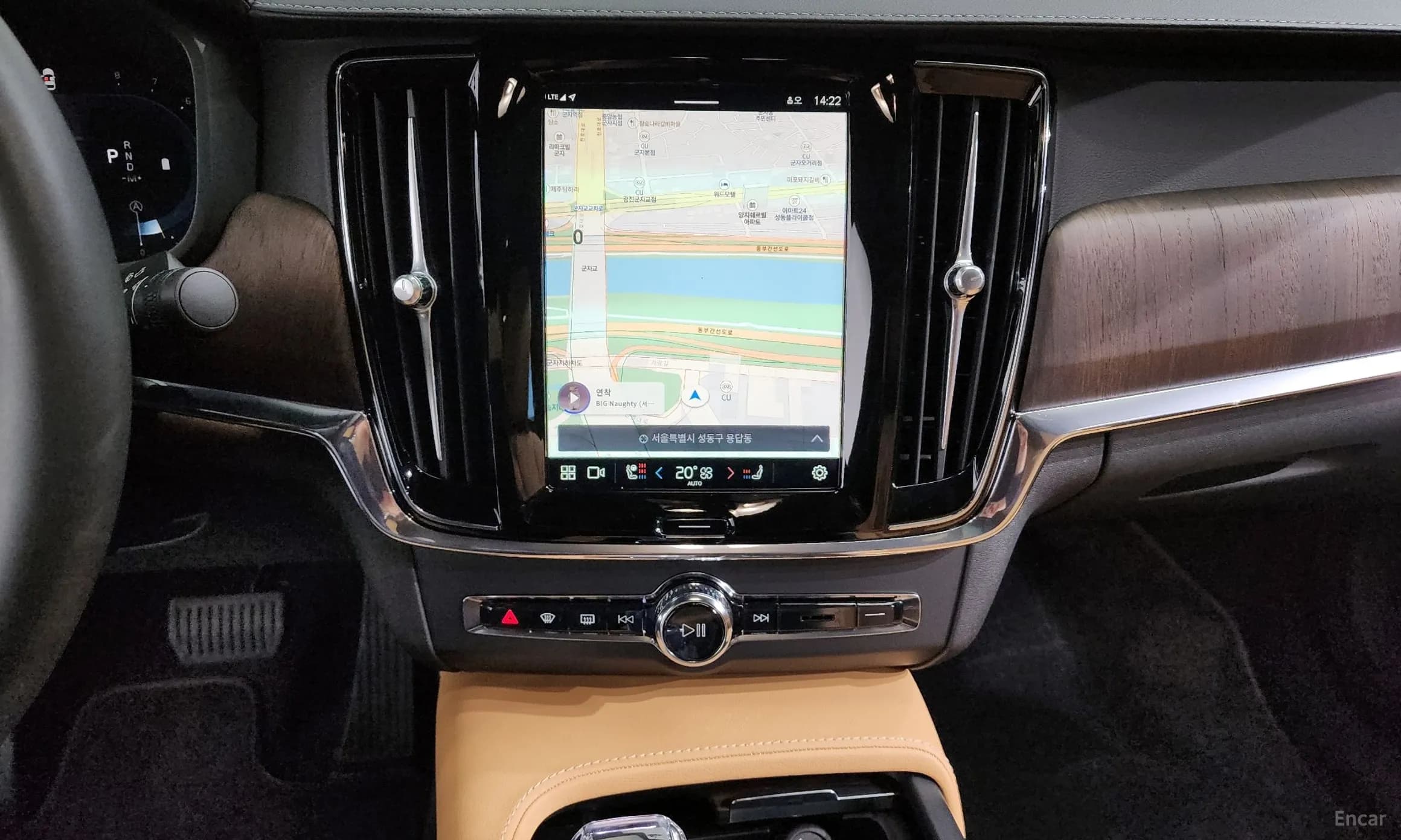 S90