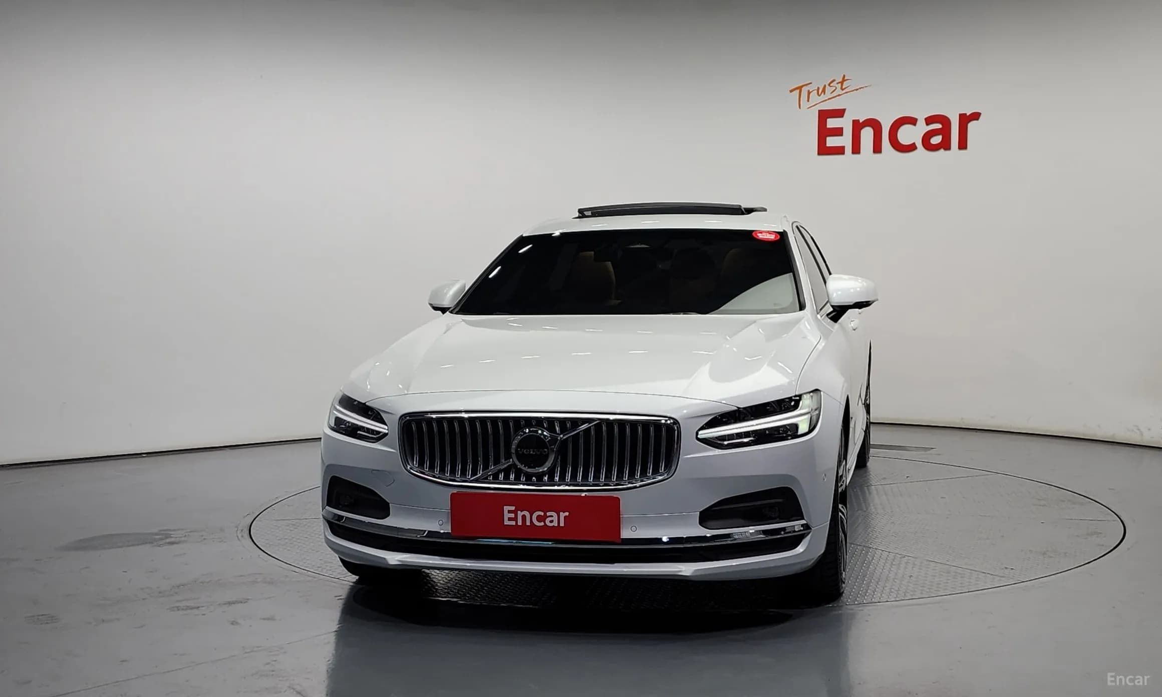 S90