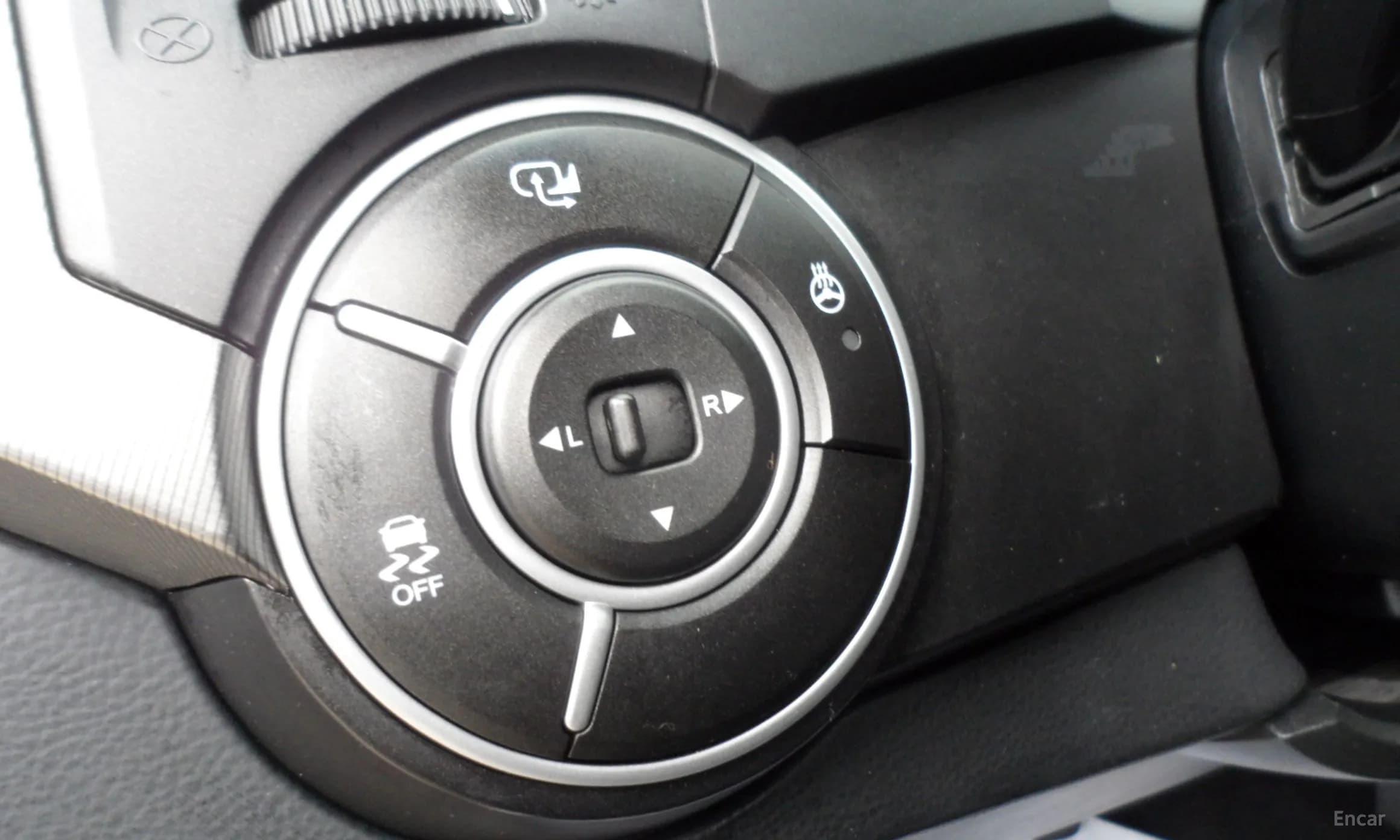Korando Sports