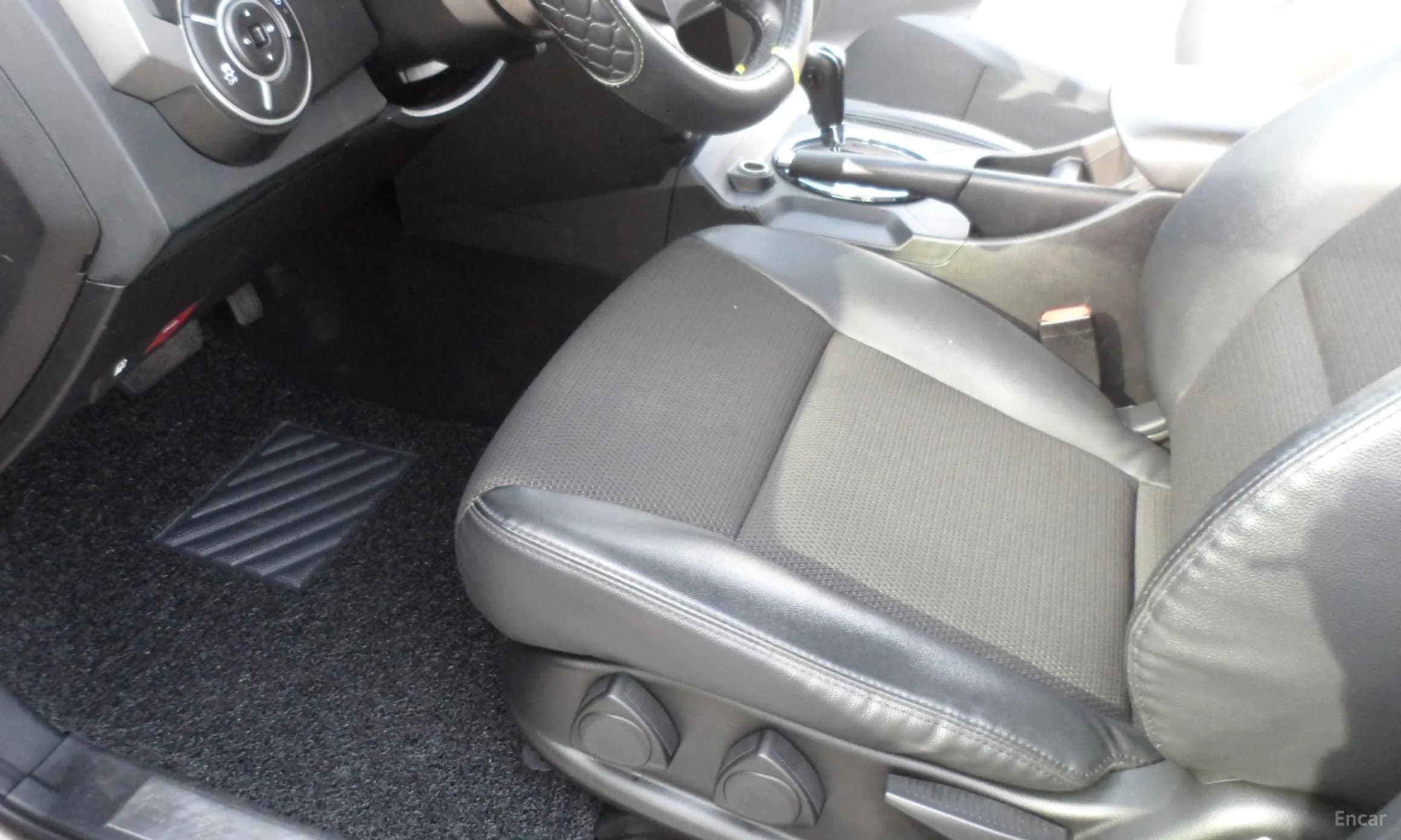 Korando Sports