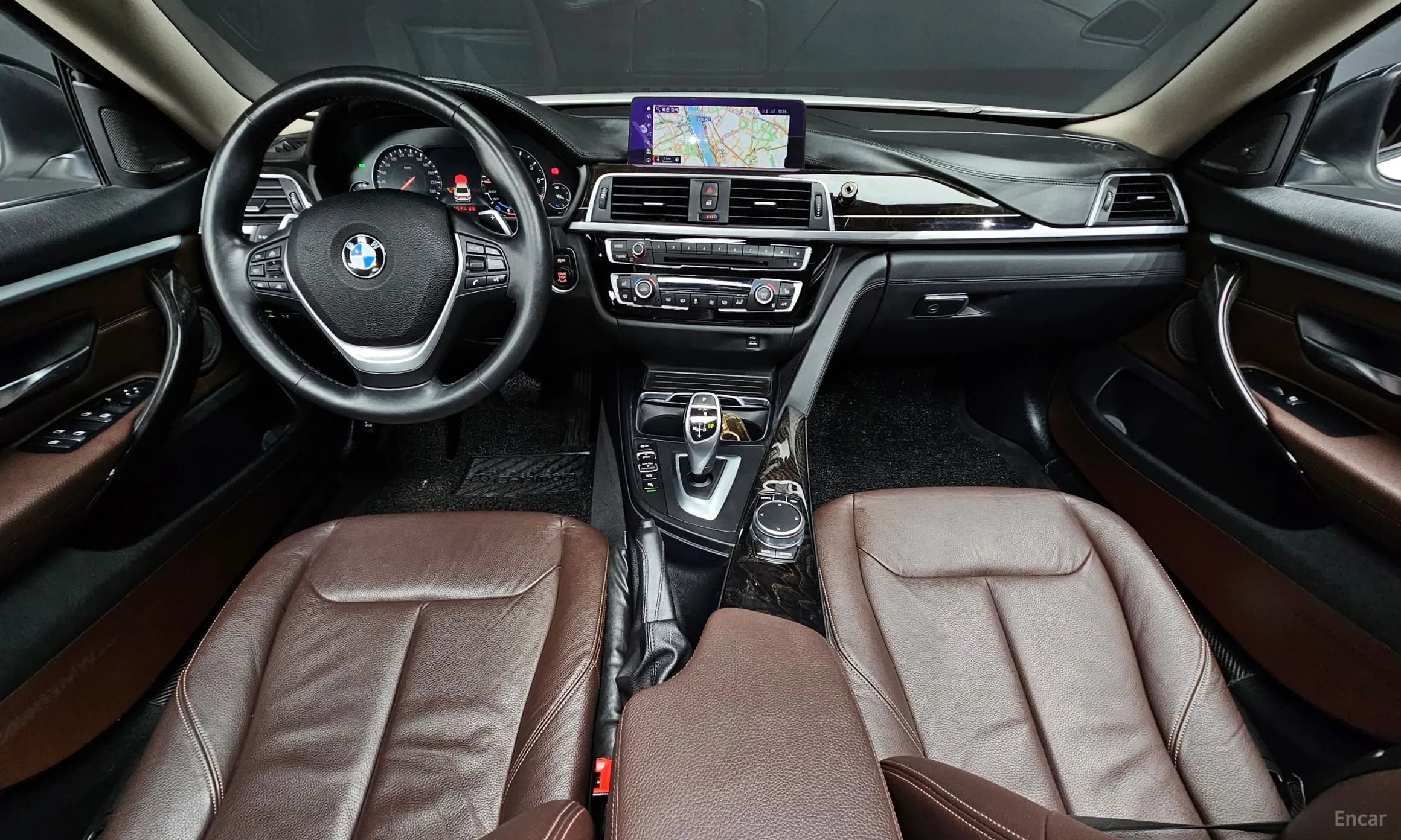 Series 4 (F32)