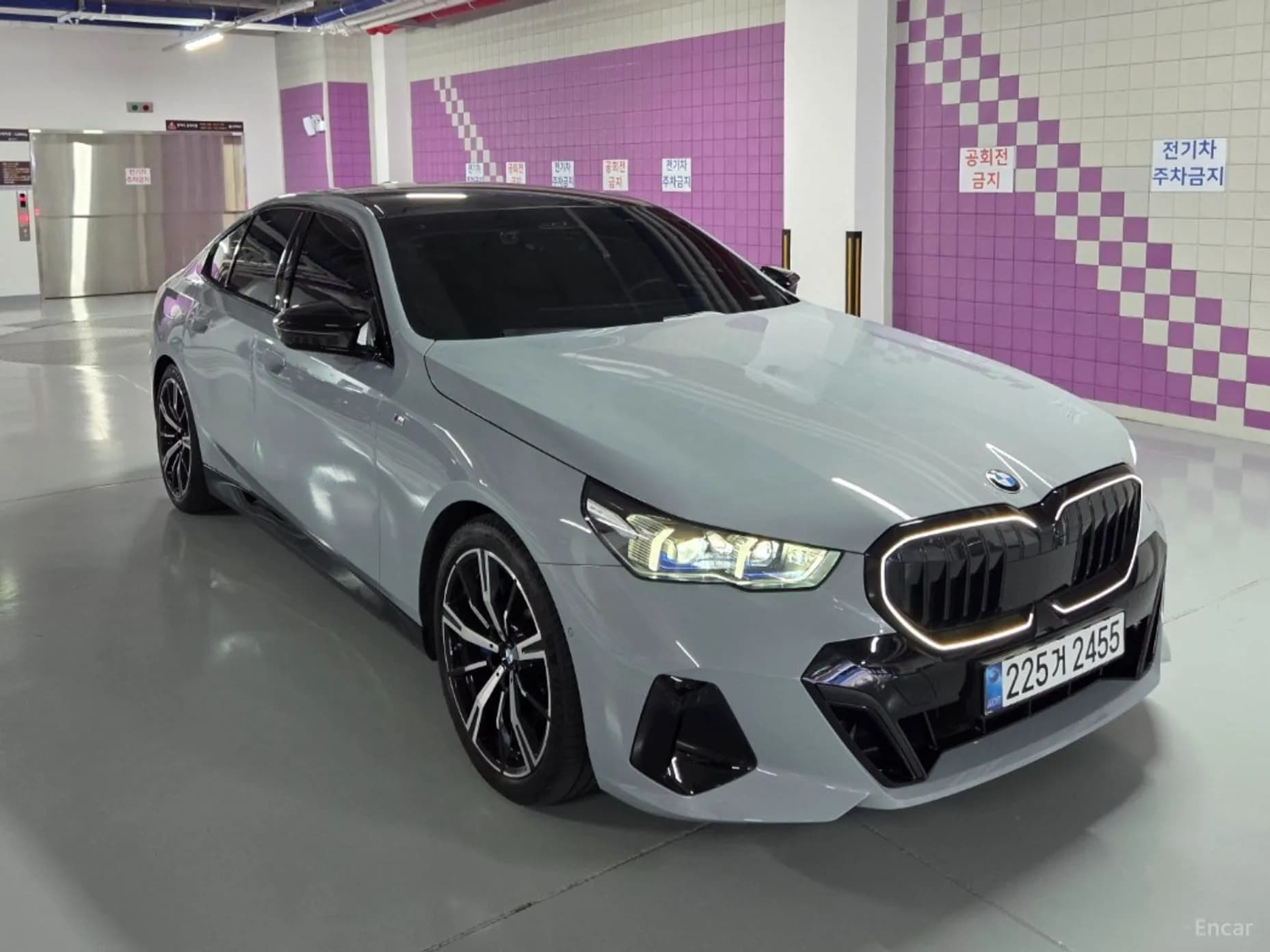 5 Series (G60)