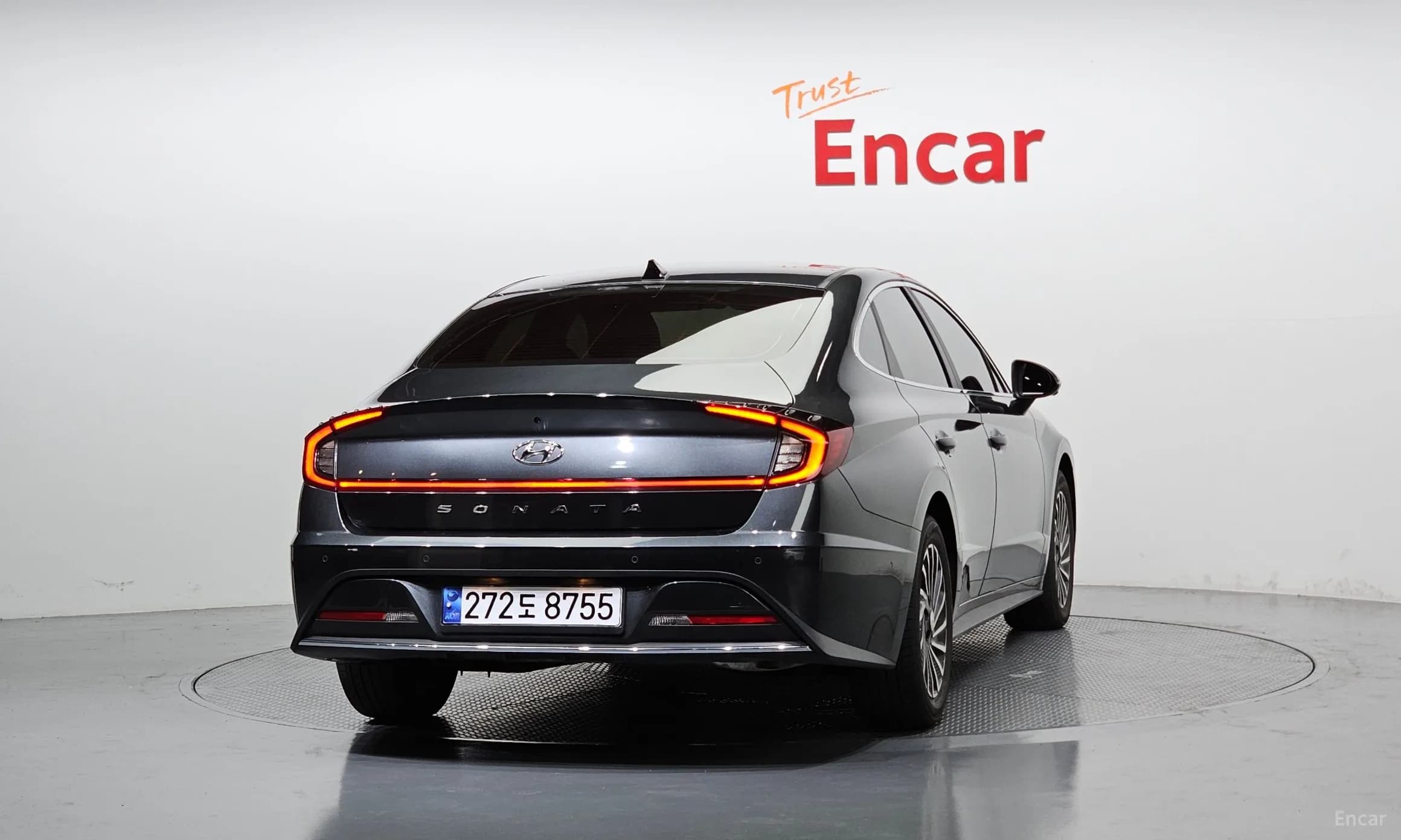 Sonata Hybrid (DN8)