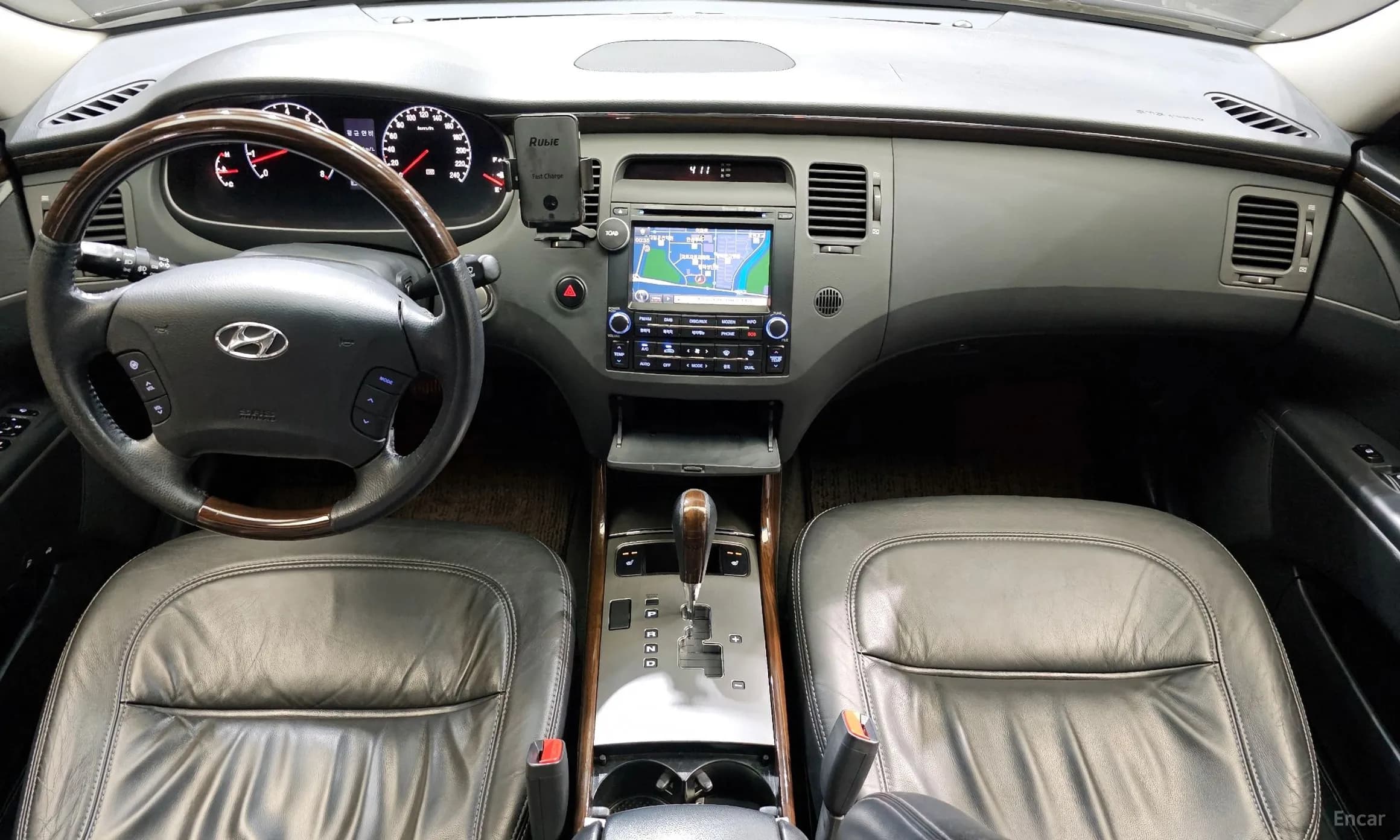 The Luxury Grandeur