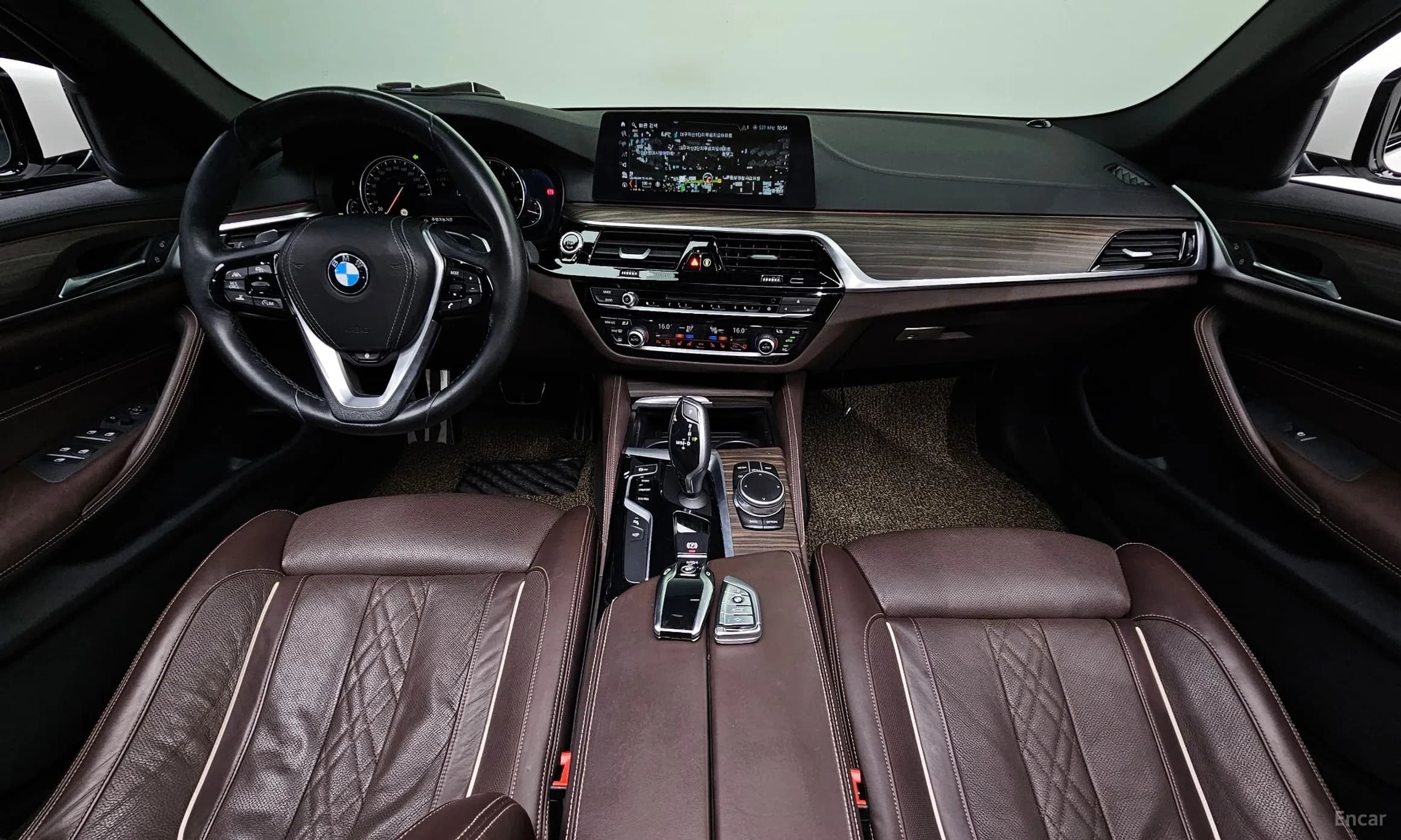 5 Series (G30)