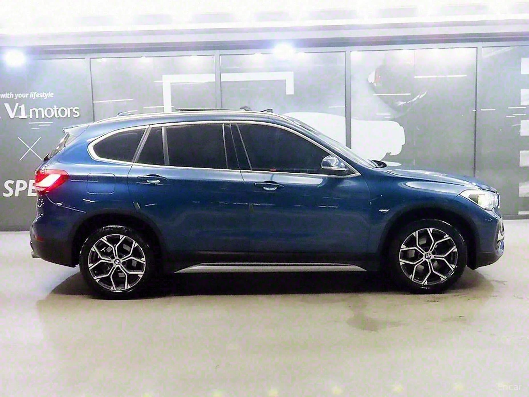 X1 (F48)