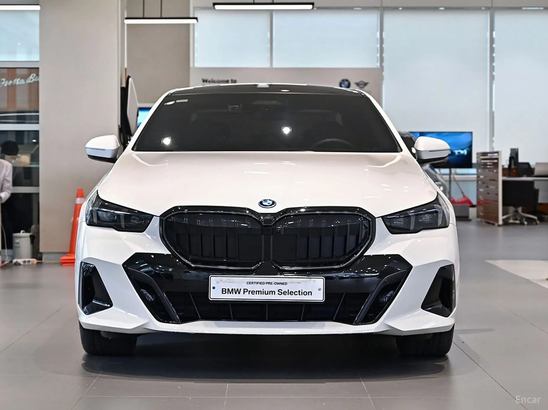 5 Series (G60)