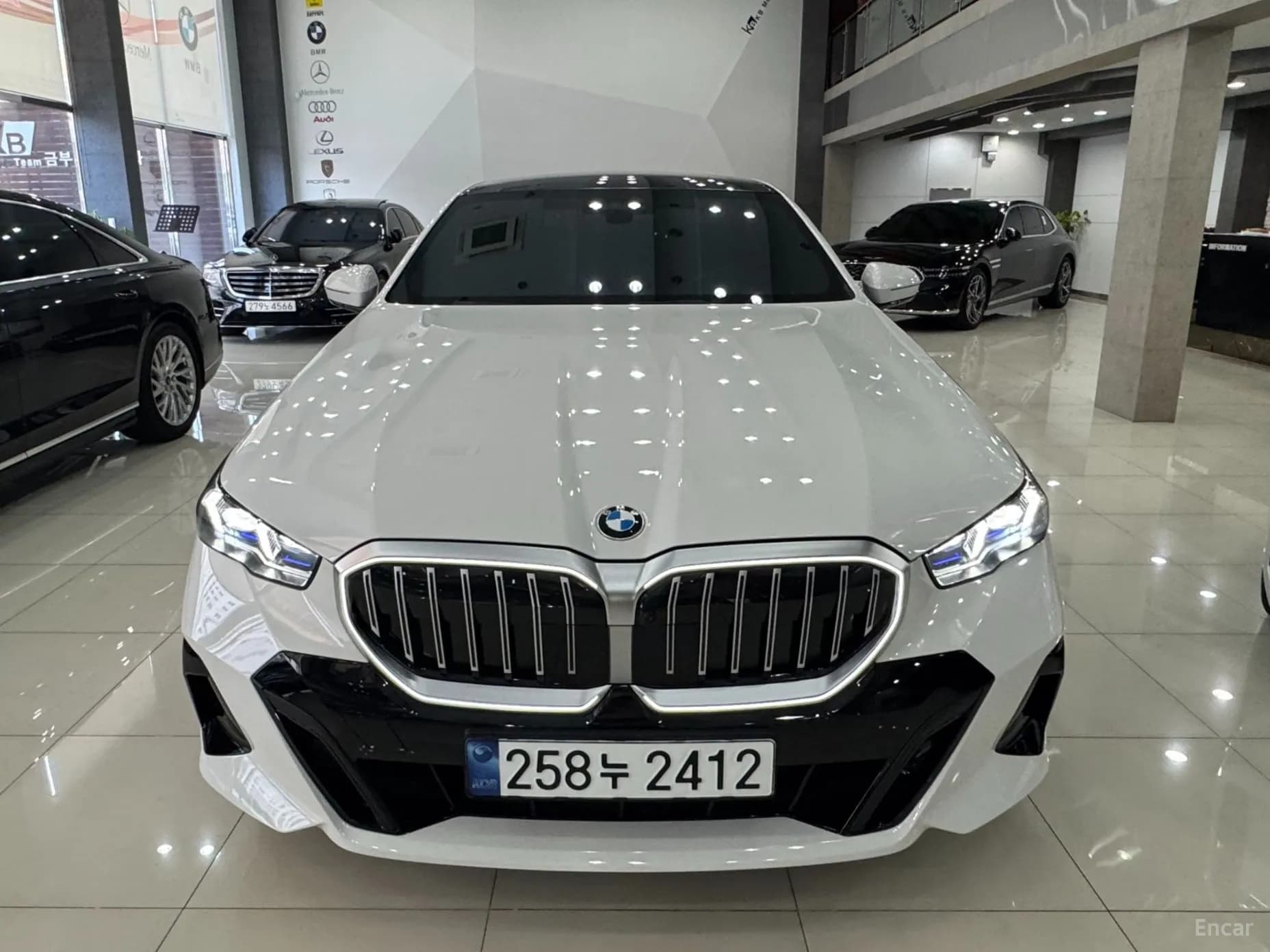 5 Series (G60)
