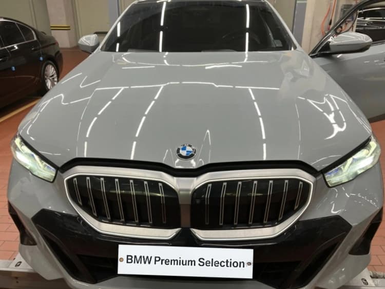 5 Series (G60)