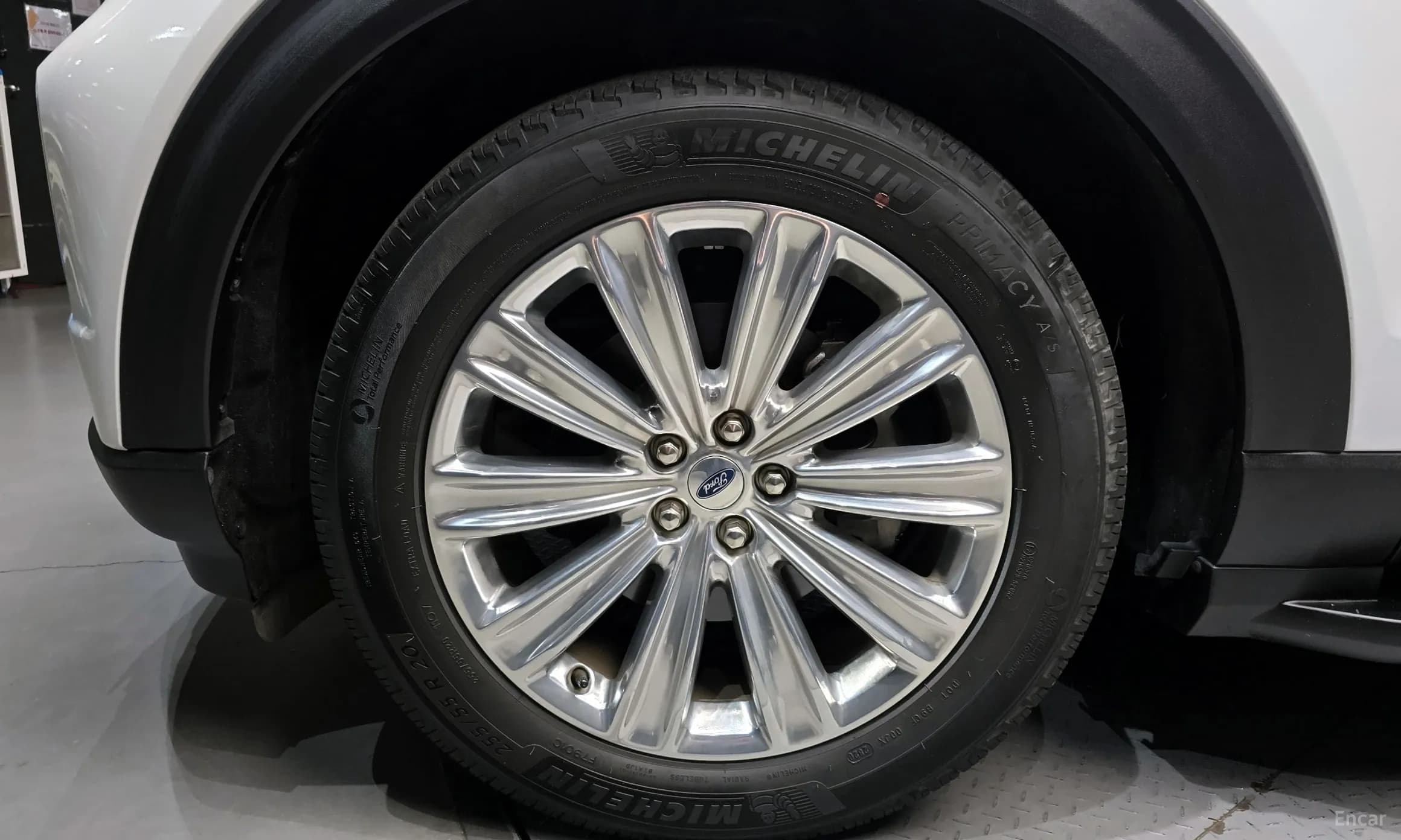 Explorer 6th Generation