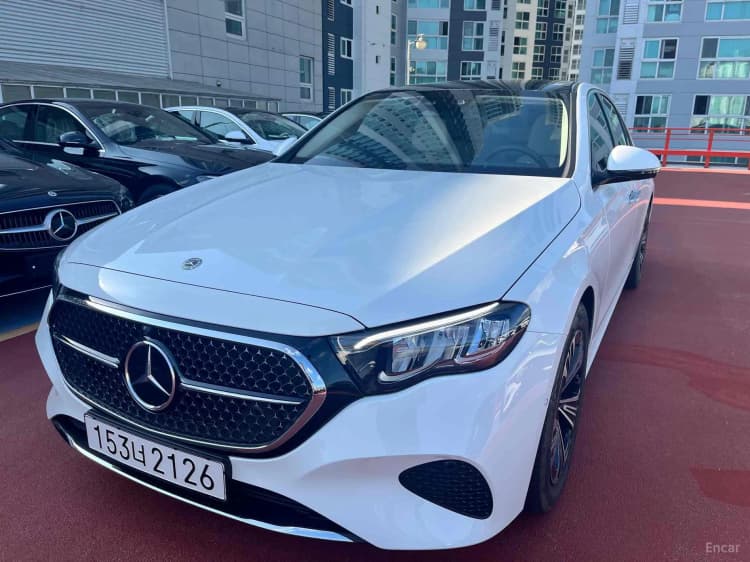 E-Class W214