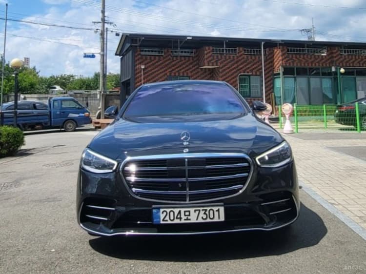 S-Class W223
