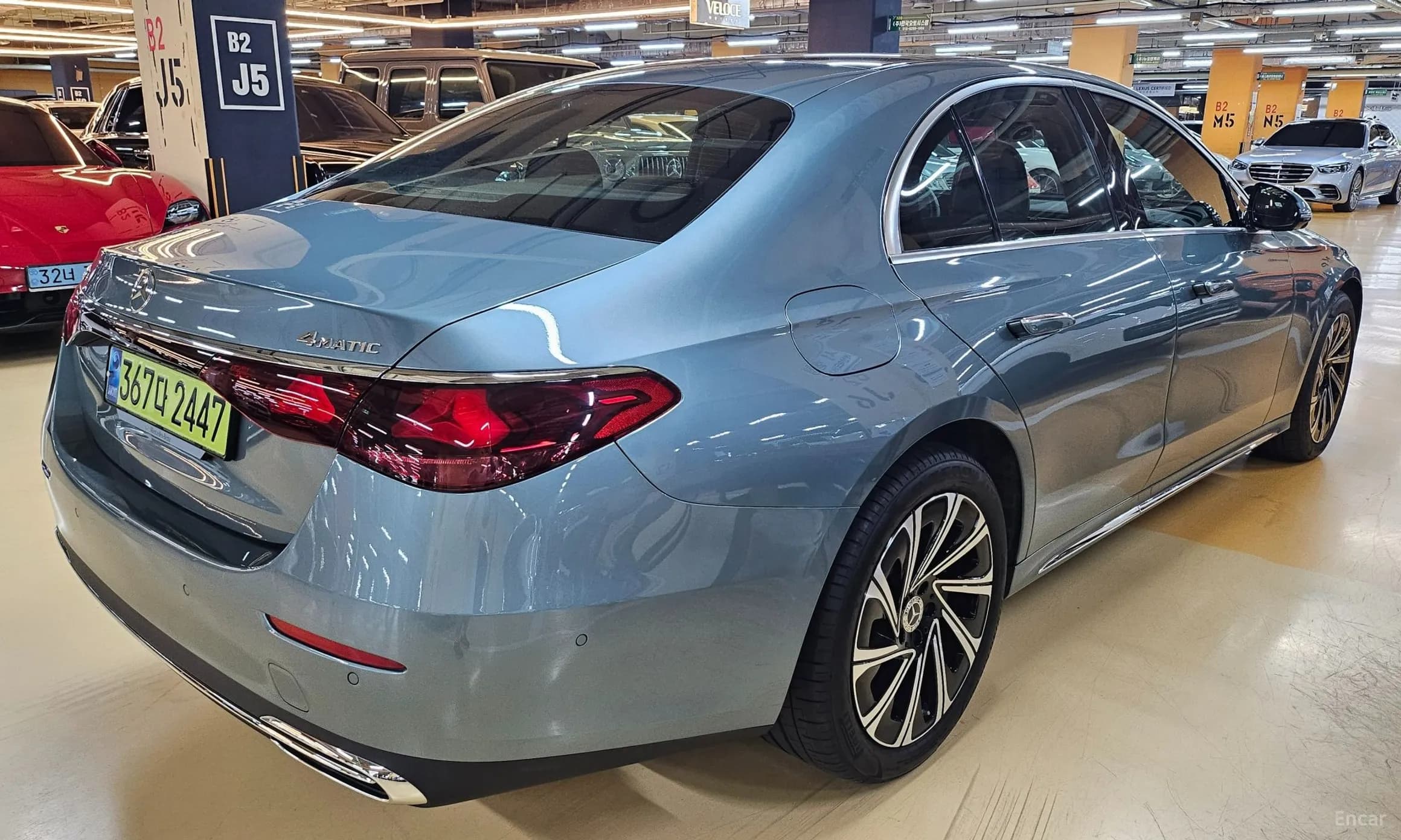 E-Class W214