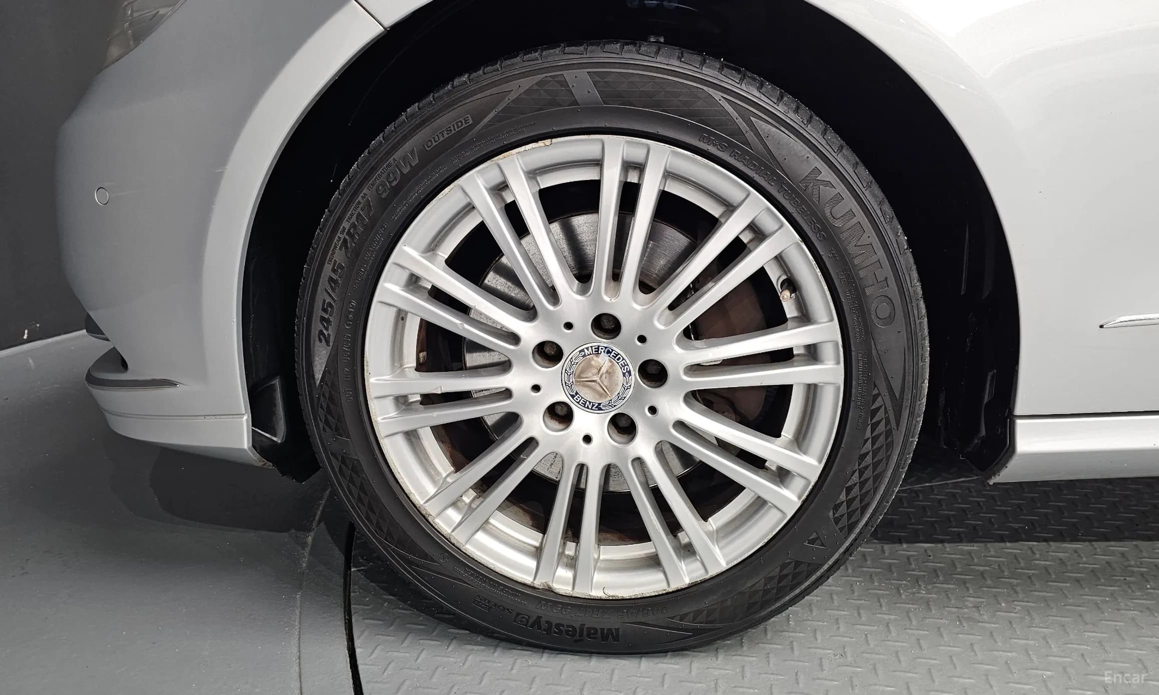 E-Class W212