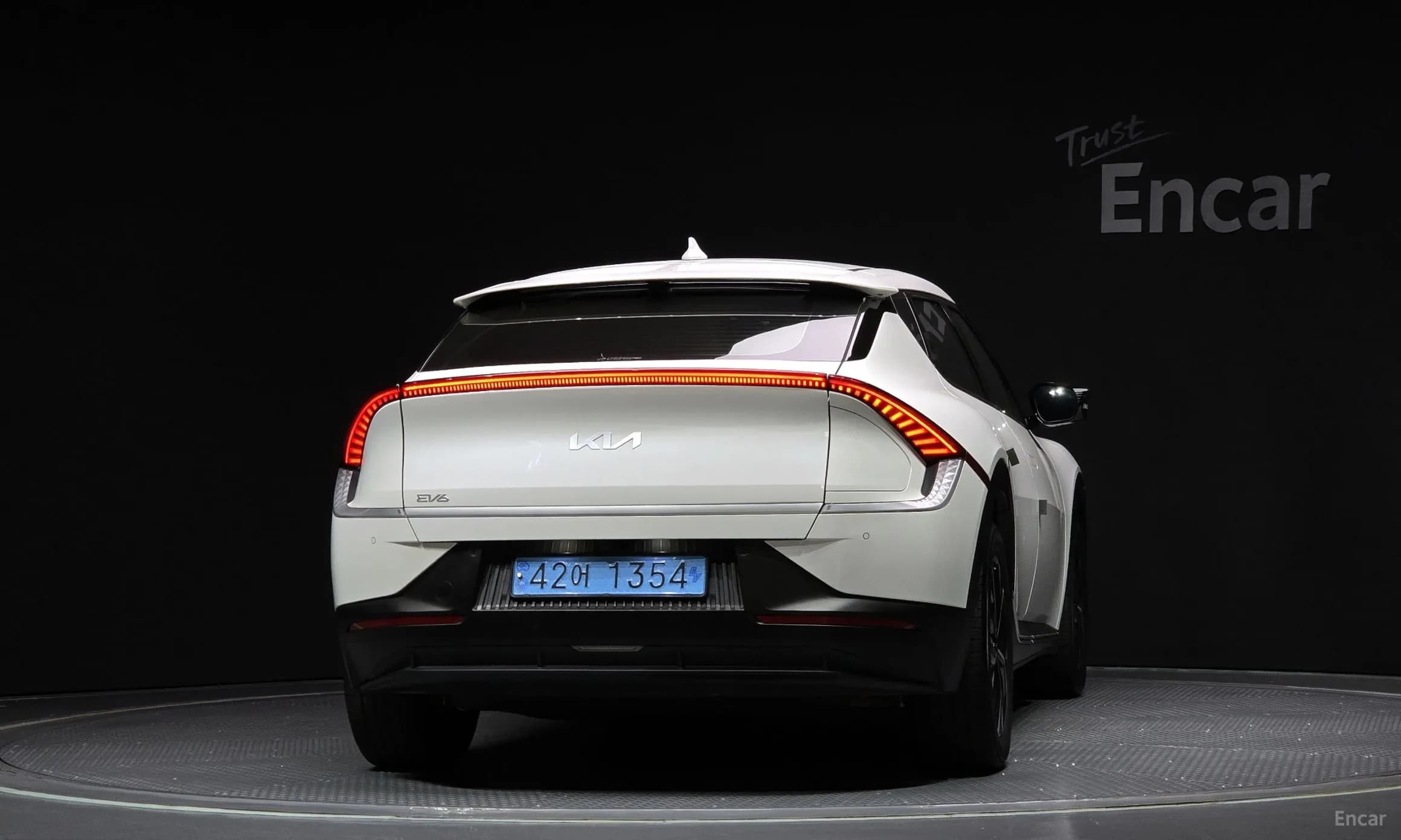 EV6