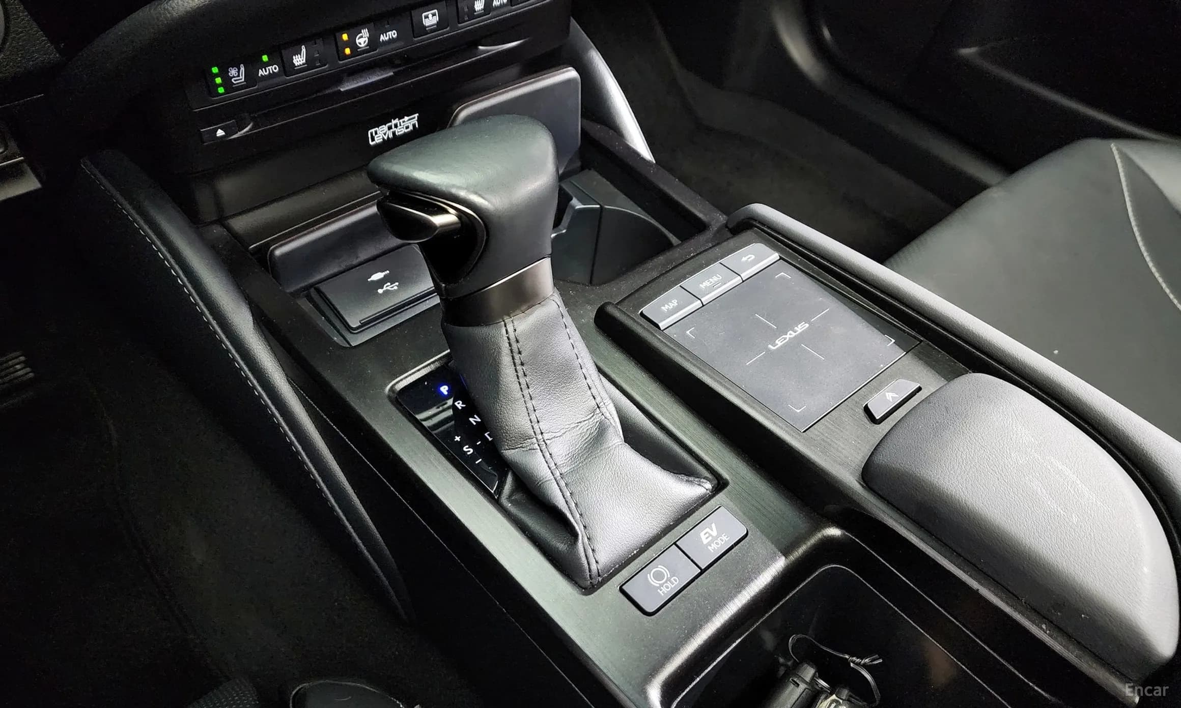 ES300h 7th Generation