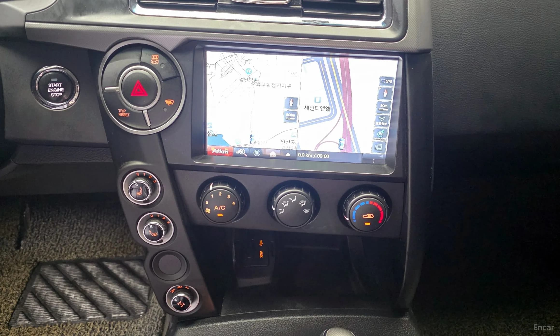 Korando Sports