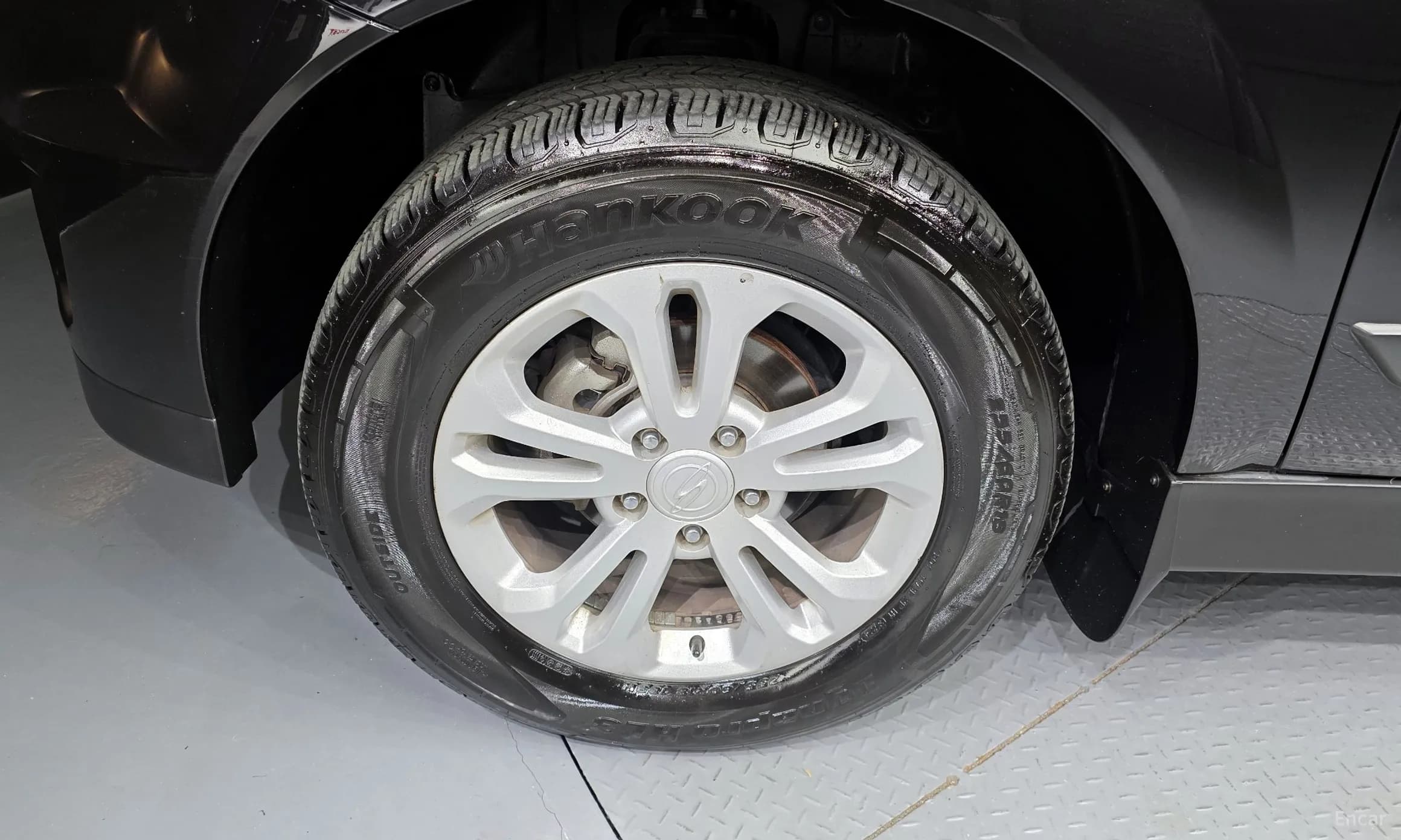 Korando Sports