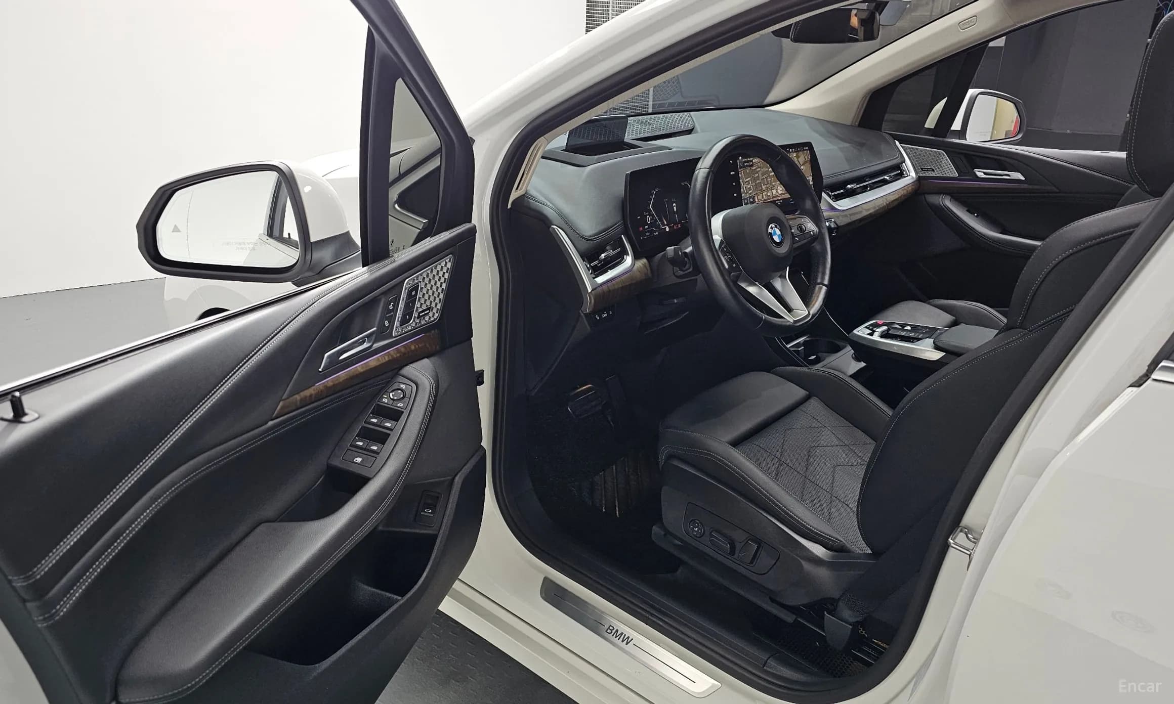 2 Series Active Tourer (U06)