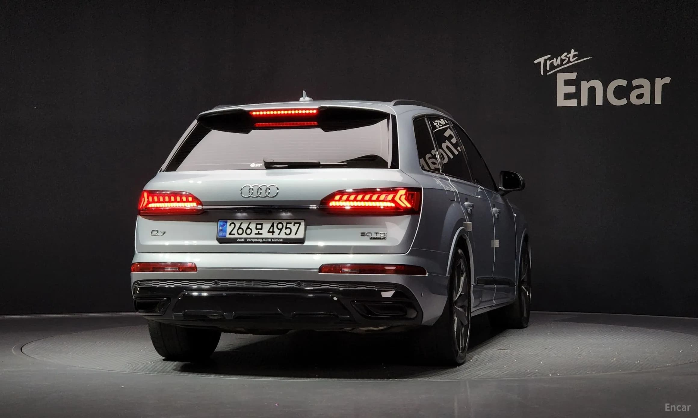 Q7 (4M)