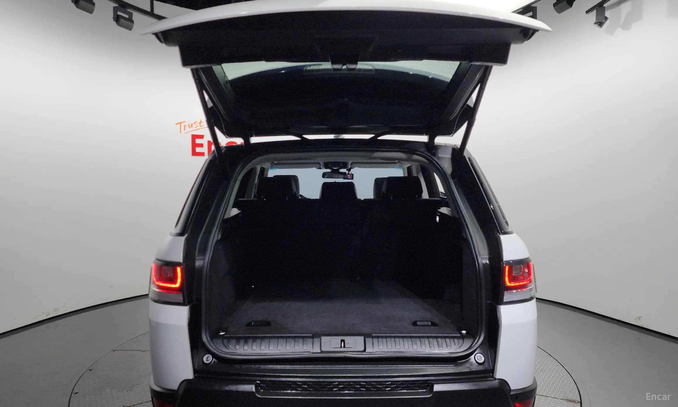 Range Rover Sport 2nd Generation