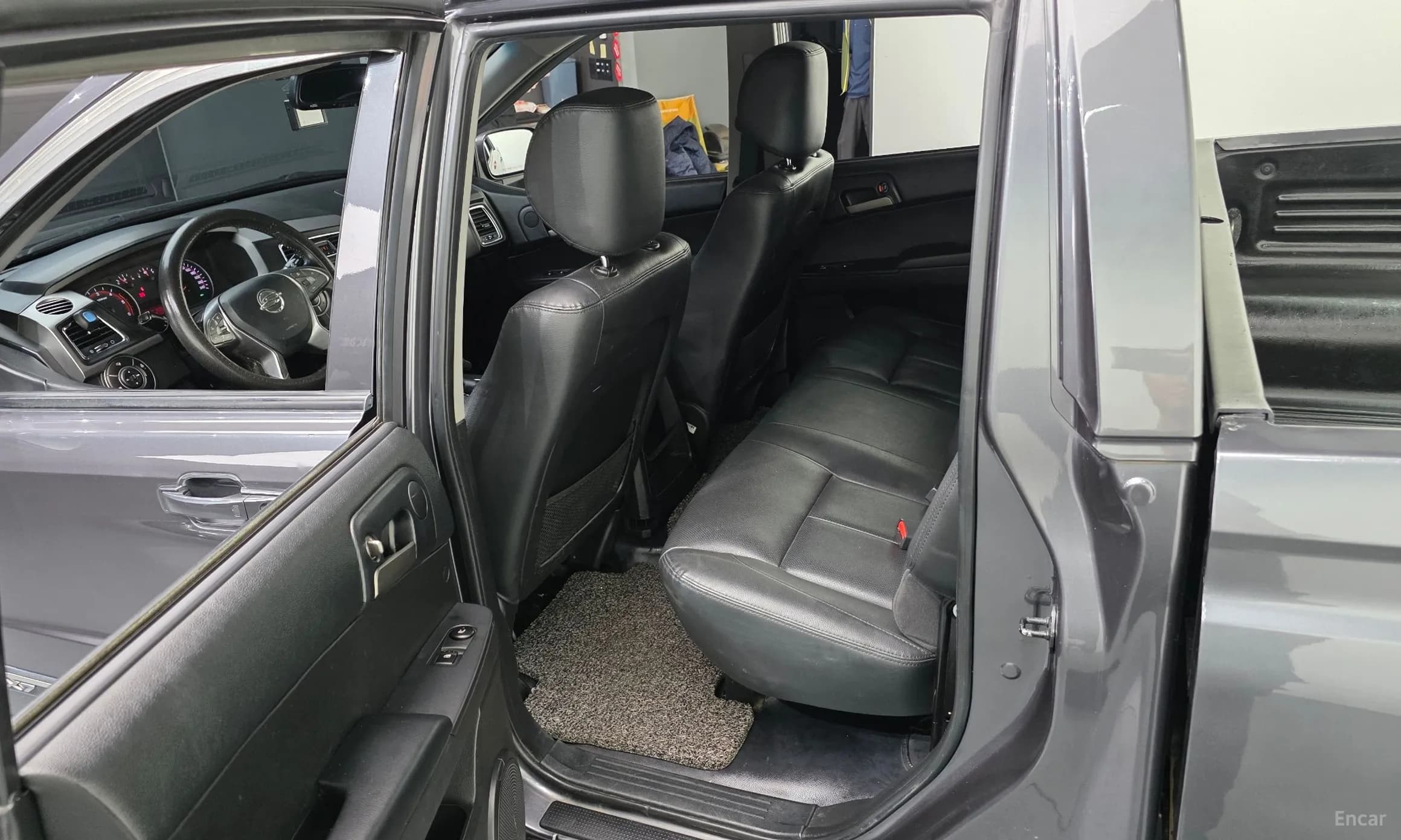 Korando Sports