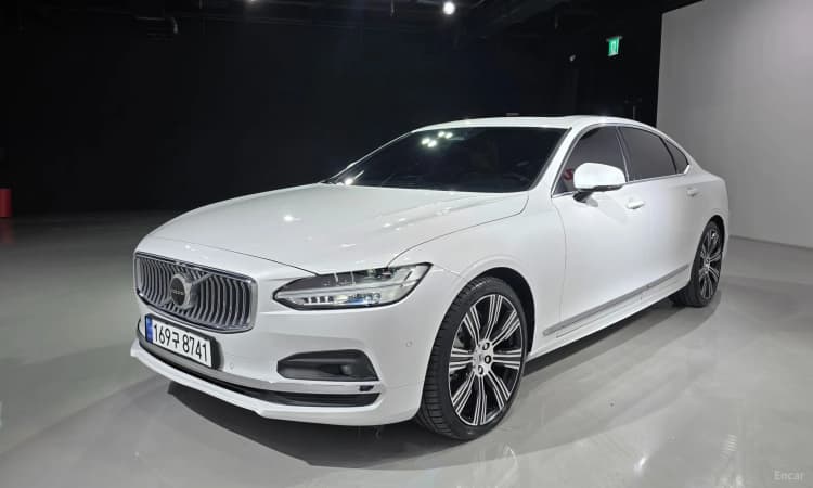 S90