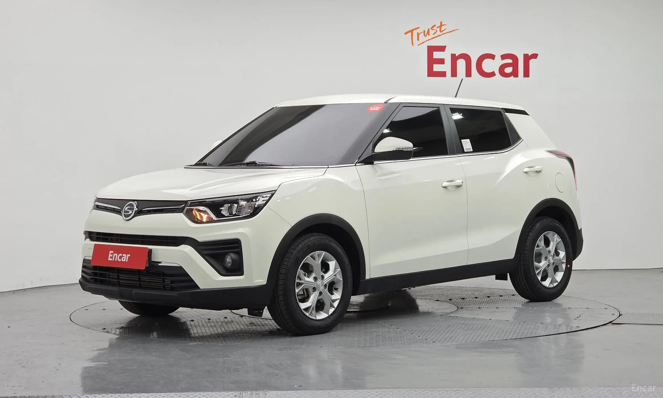 Berry New Tivoli
