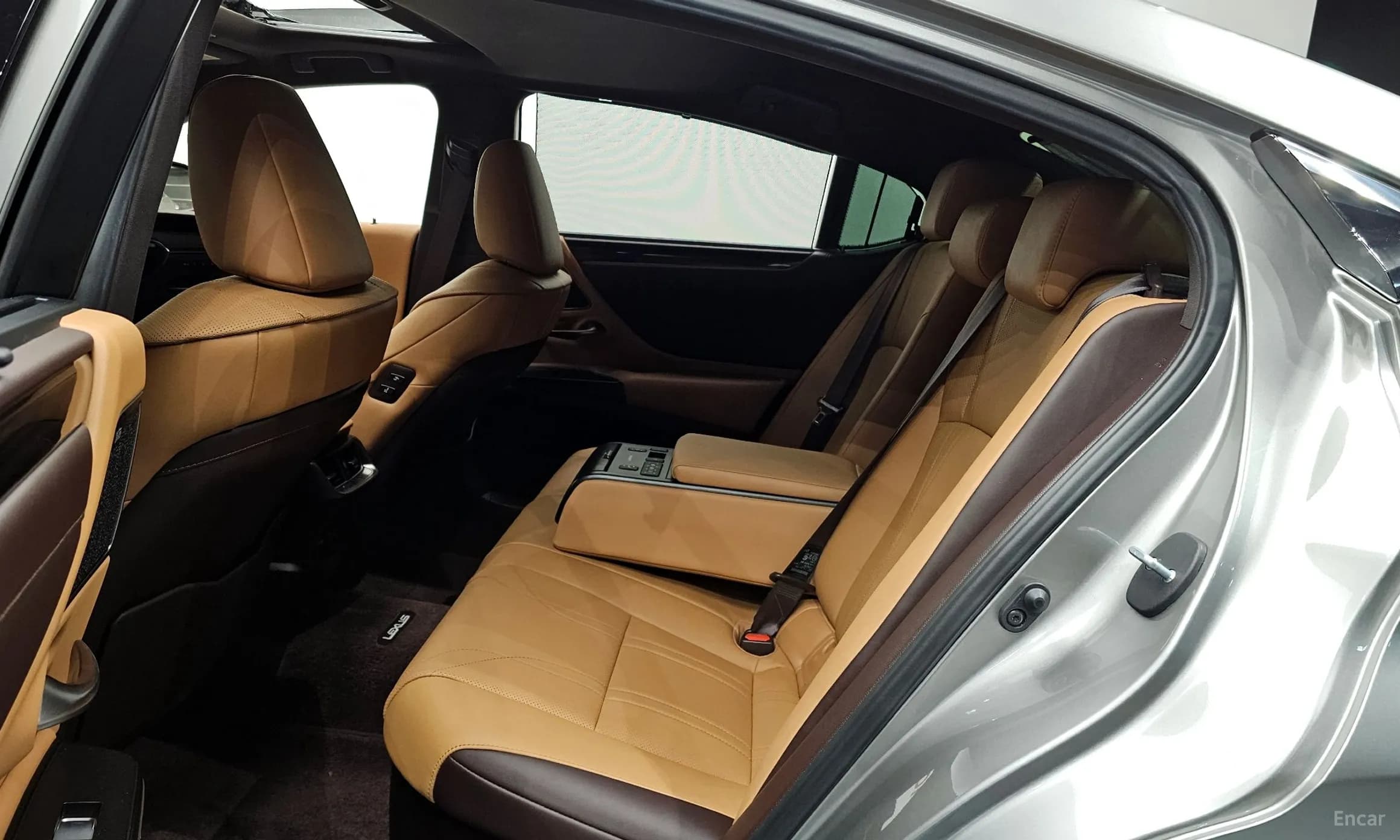 ES300h 7th Generation